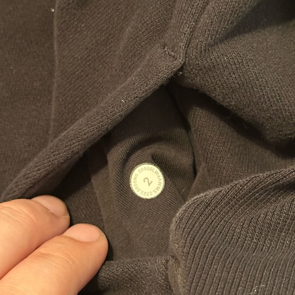Lululemon scuba hoodie size 2 - Picture 2 of 4